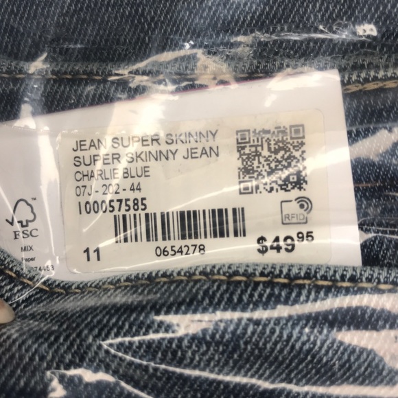 Garage Super Skinny Jeans - Picture 8 of 9